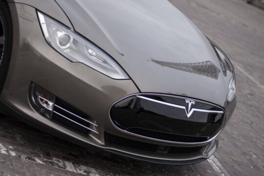TESLA Model S 17