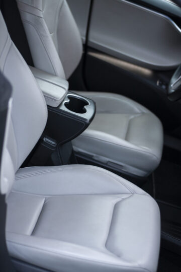 TESLA Model S 36
