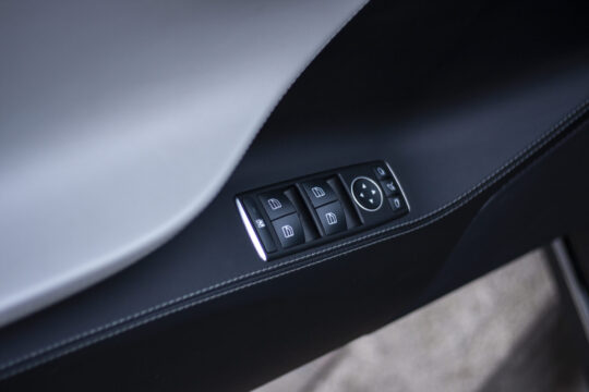 TESLA Model S 39